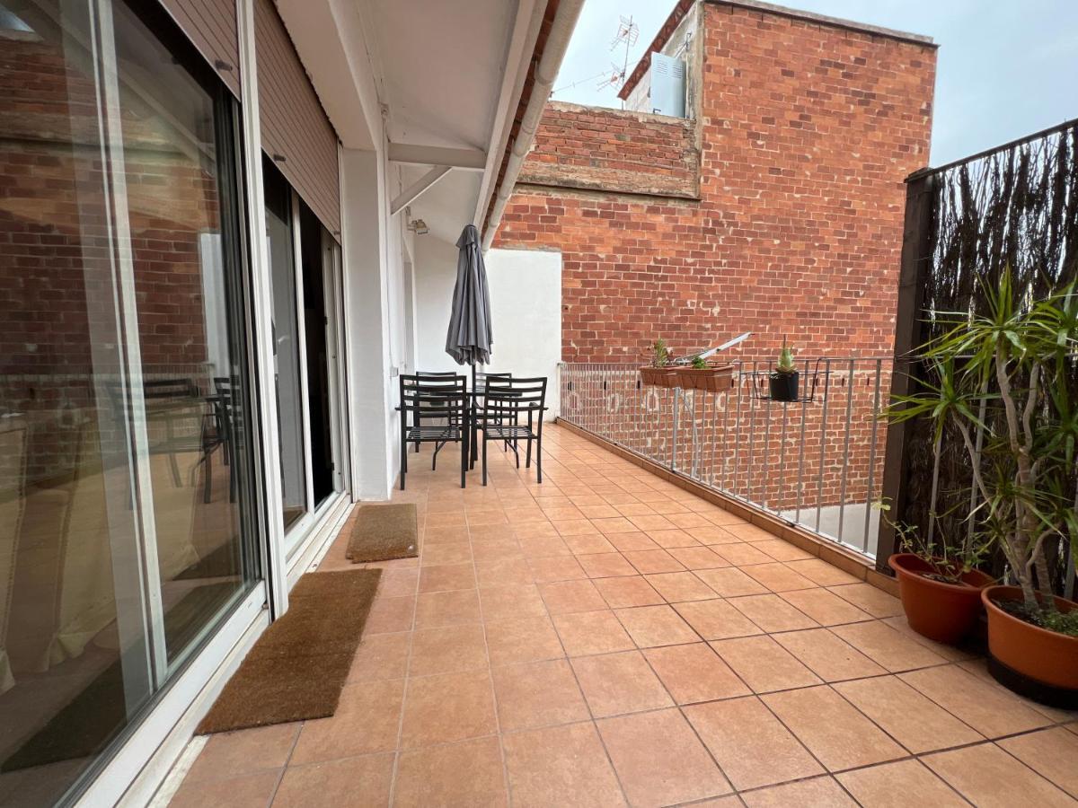 Gran Piso Terrassa Centro Rambla 5 Habitaciones Esterno foto